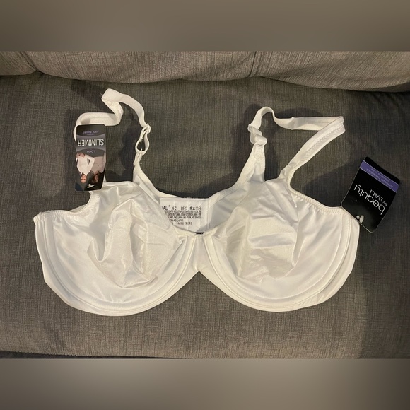 New bra with tags on - Picture 1 of 7